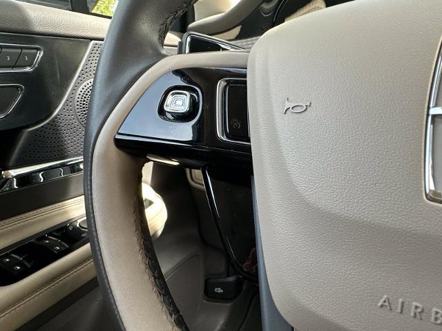 2023 Lincoln Corsair - $27,000