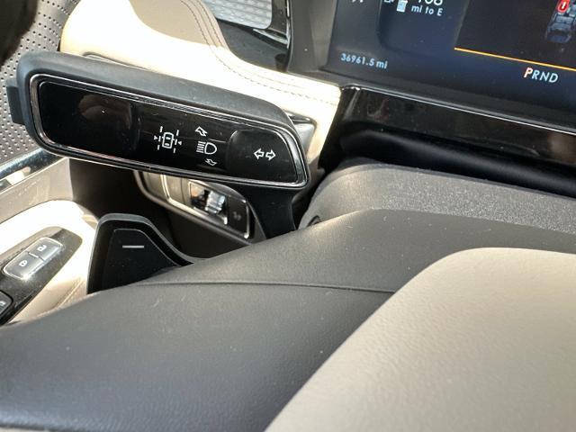 2023 Lincoln Corsair - $27,000
