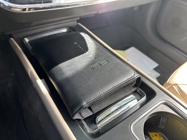 2023 Lincoln Corsair - $27,000