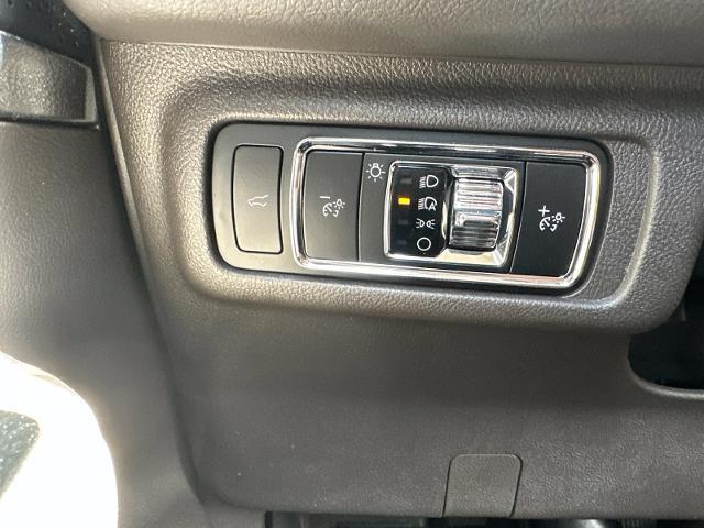 2023 Lincoln Corsair - $27,000