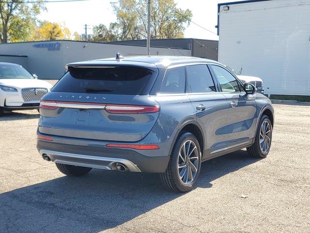 2023 Lincoln Corsair - $31,995