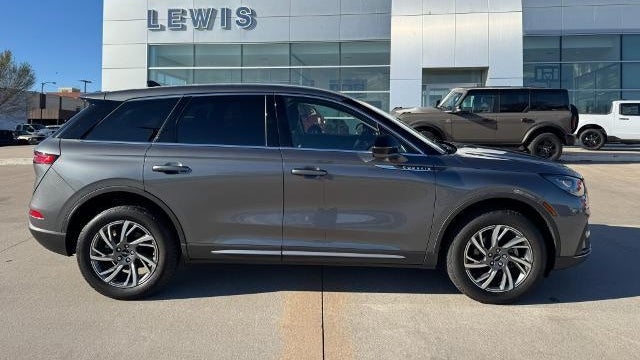 2024 Lincoln Corsair Premiere
