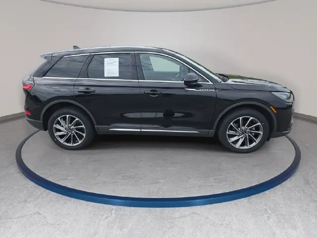 2023 Lincoln Corsair - $30,882