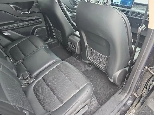 2023 Lincoln Corsair - $30,882