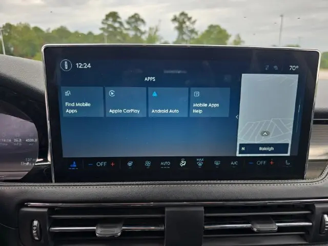 2023 Lincoln Corsair - $30,882