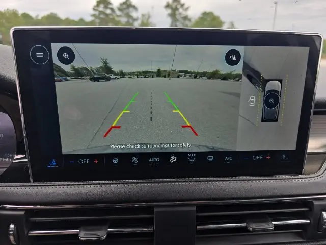 2023 Lincoln Corsair - $30,882
