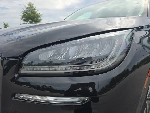 2023 Lincoln Corsair - $30,882