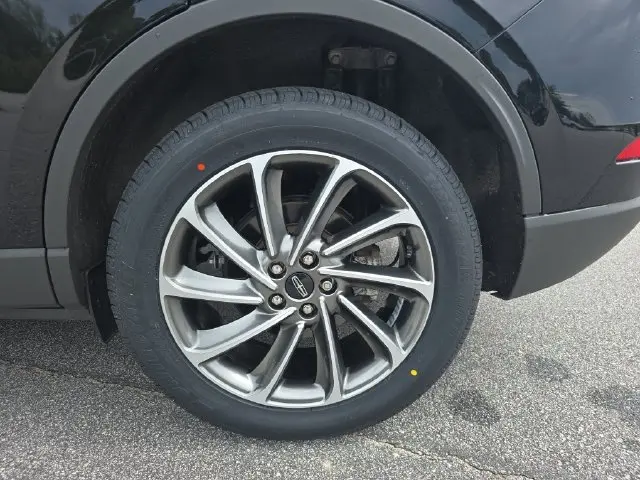 2023 Lincoln Corsair - $30,882