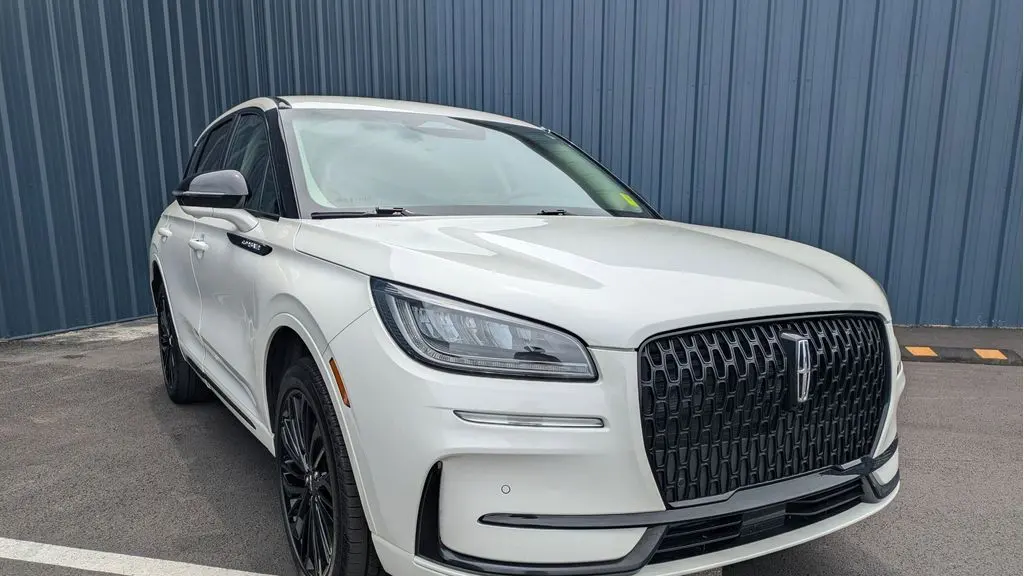 2025 Lincoln Corsair Premiere