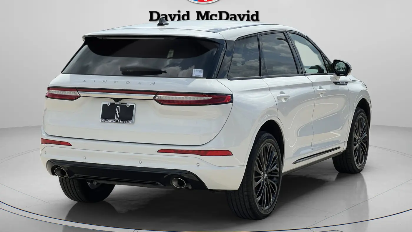 2025 Lincoln Corsair Premiere