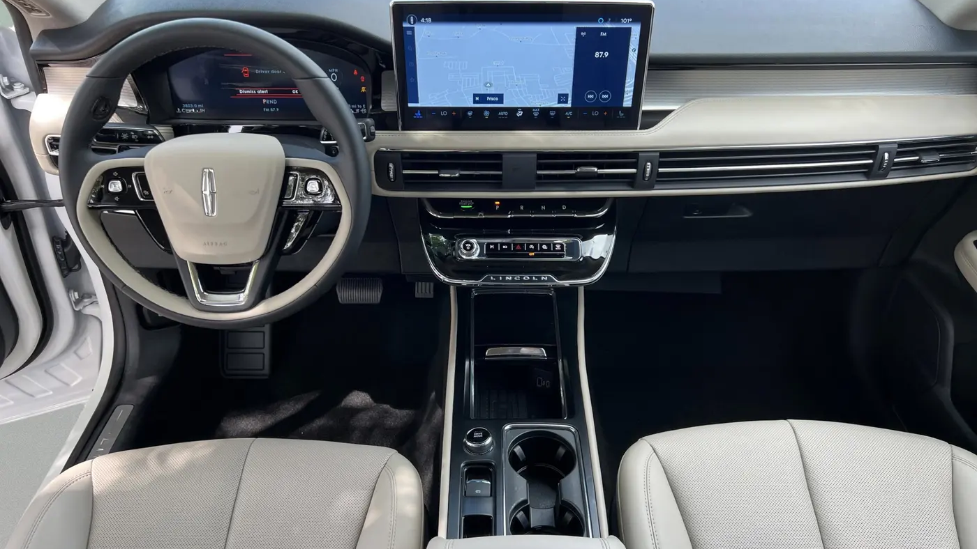 2025 Lincoln Corsair Premiere