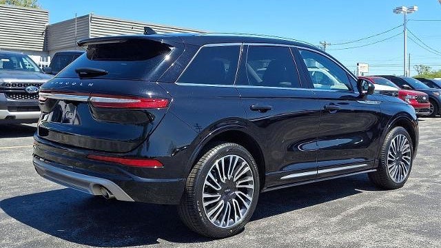 2022 Lincoln Corsair Standard