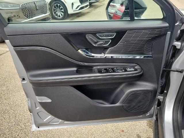 2022 Lincoln Corsair - $28,673