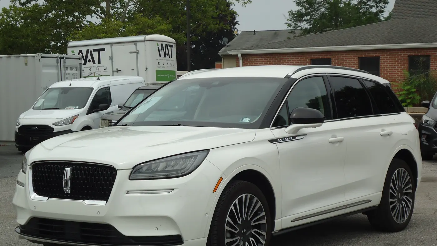 2022 Lincoln Corsair Standard