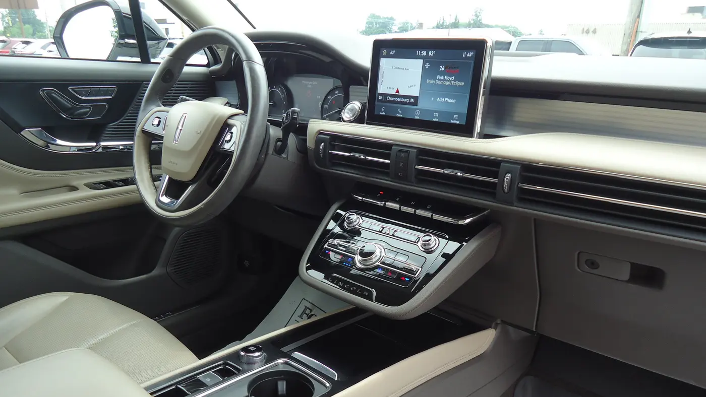 2022 Lincoln Corsair Standard
