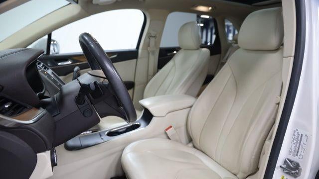 2015 Lincoln MKC Base