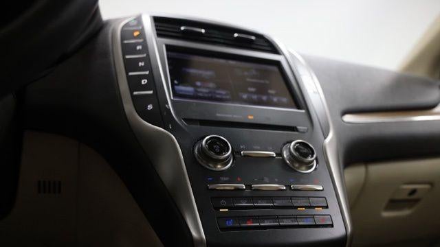 2015 Lincoln MKC Base