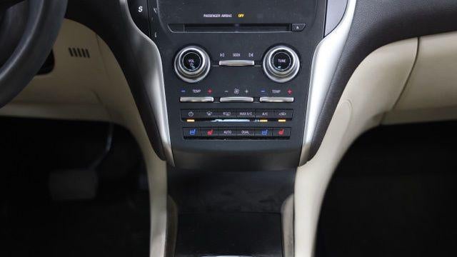 2015 Lincoln MKC Base