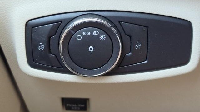 2015 Lincoln MKC Base