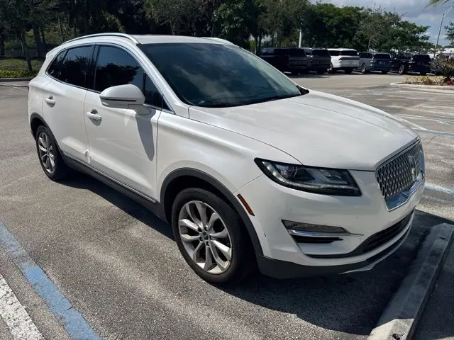 2019 Lincoln MKC - $9,990