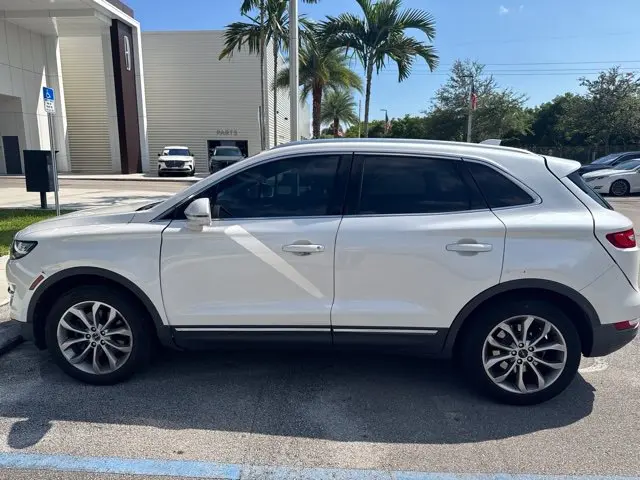 2019 Lincoln MKC - $9,990