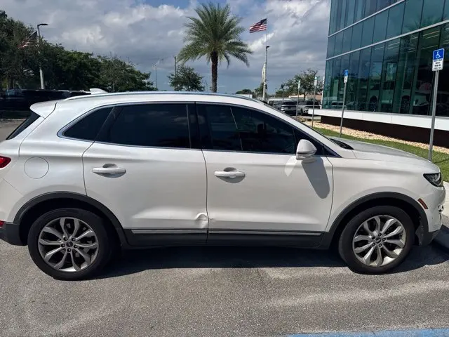 2019 Lincoln MKC - $9,990