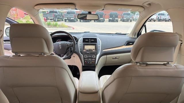 2016 Lincoln MKC Select
