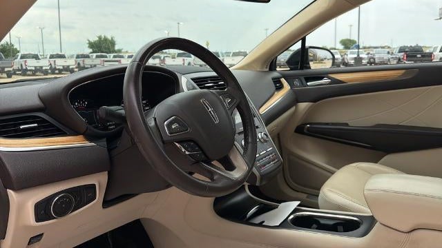 2016 Lincoln MKC Select