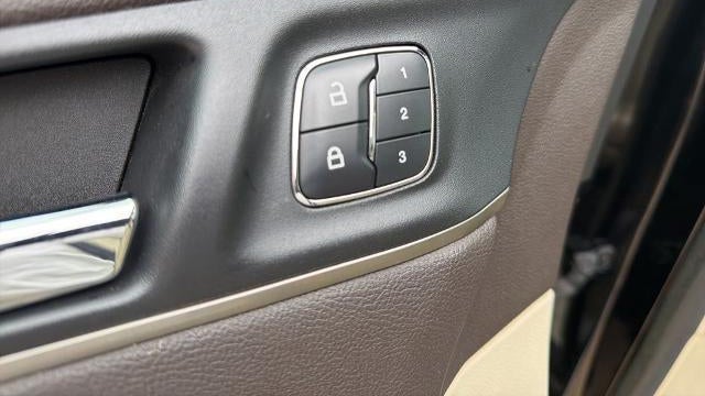 2016 Lincoln MKC Select