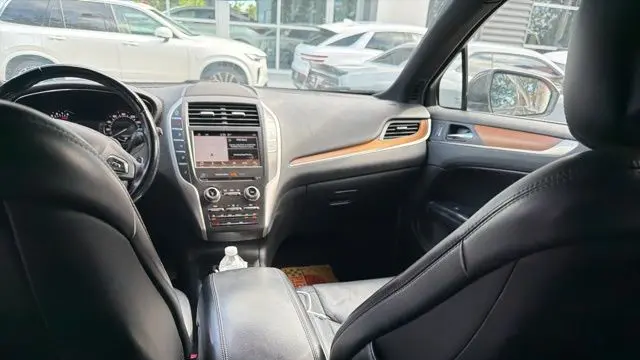 2018 Lincoln MKC Select
