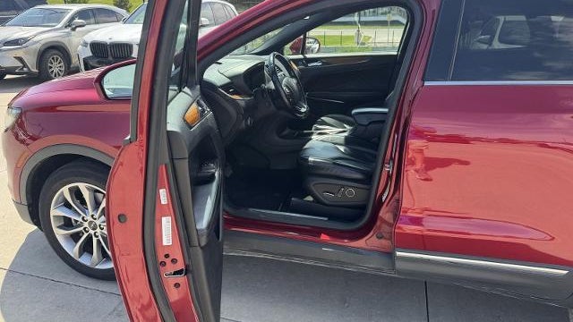 2019 Lincoln MKC Select