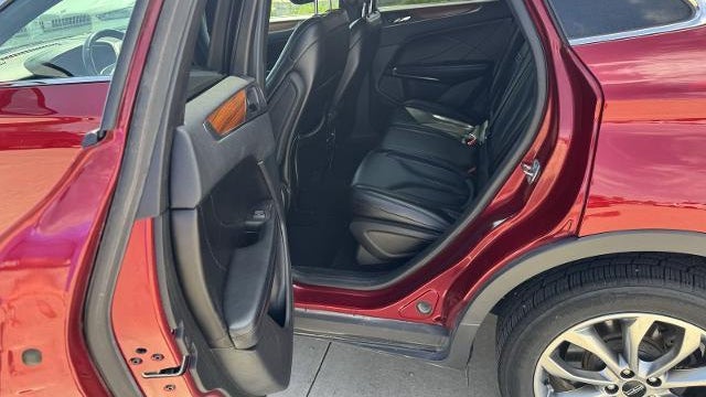 2019 Lincoln MKC Select