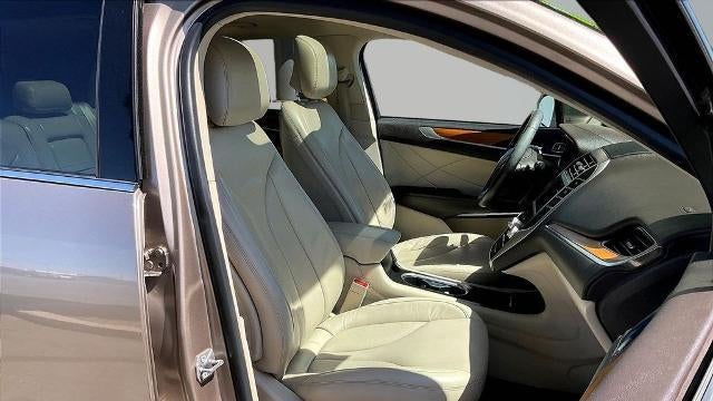 2019 Lincoln MKC Select