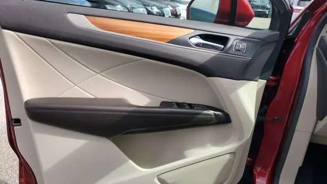 2018 Lincoln MKC Select