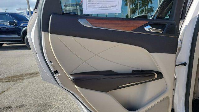 2019 Lincoln MKC Select