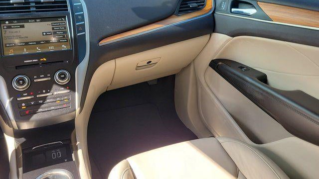 2019 Lincoln MKC Select
