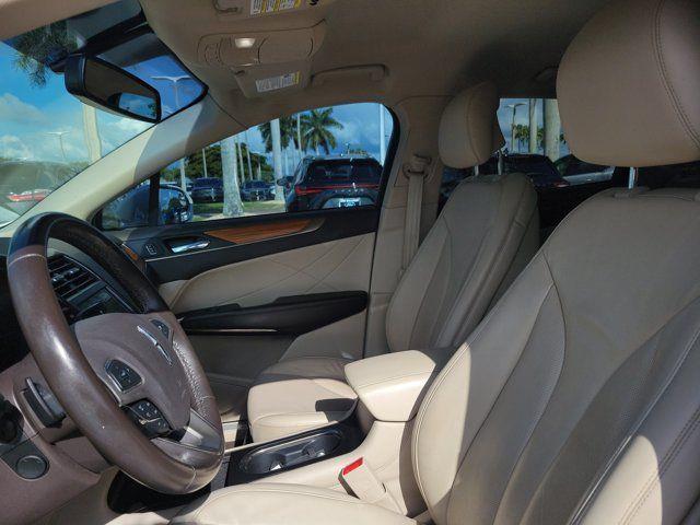 2019 Lincoln MKC - $18,789