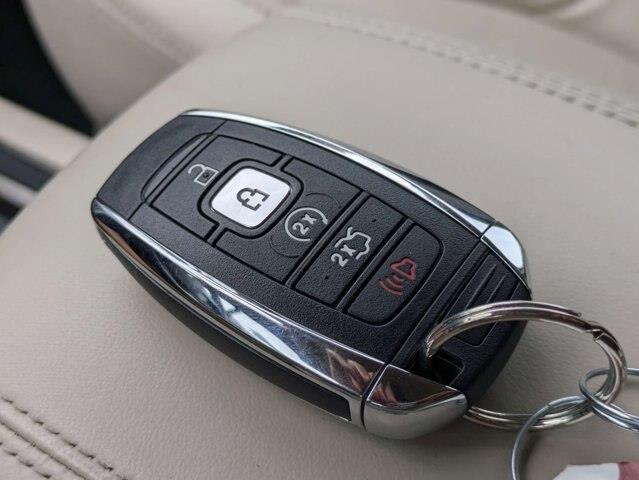 2018 Lincoln MKC - $19,499