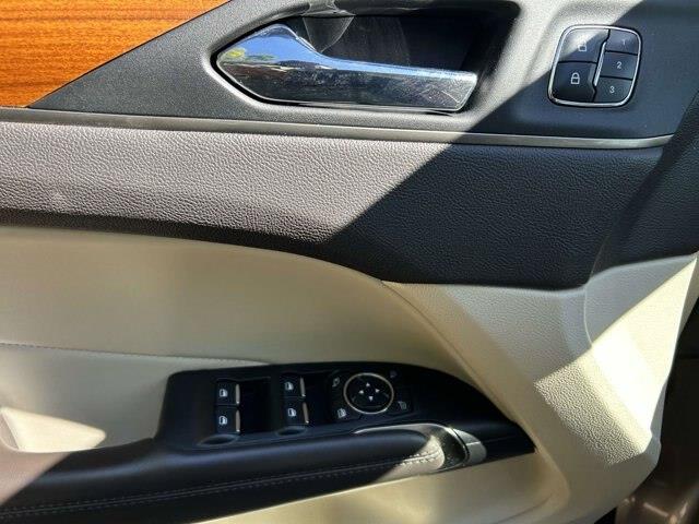 2018 Lincoln MKC - $14,999