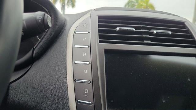 2017 Lincoln MKC Select