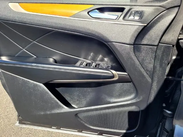2019 Lincoln MKC - $14,997
