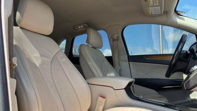 2019 Lincoln MKC Select