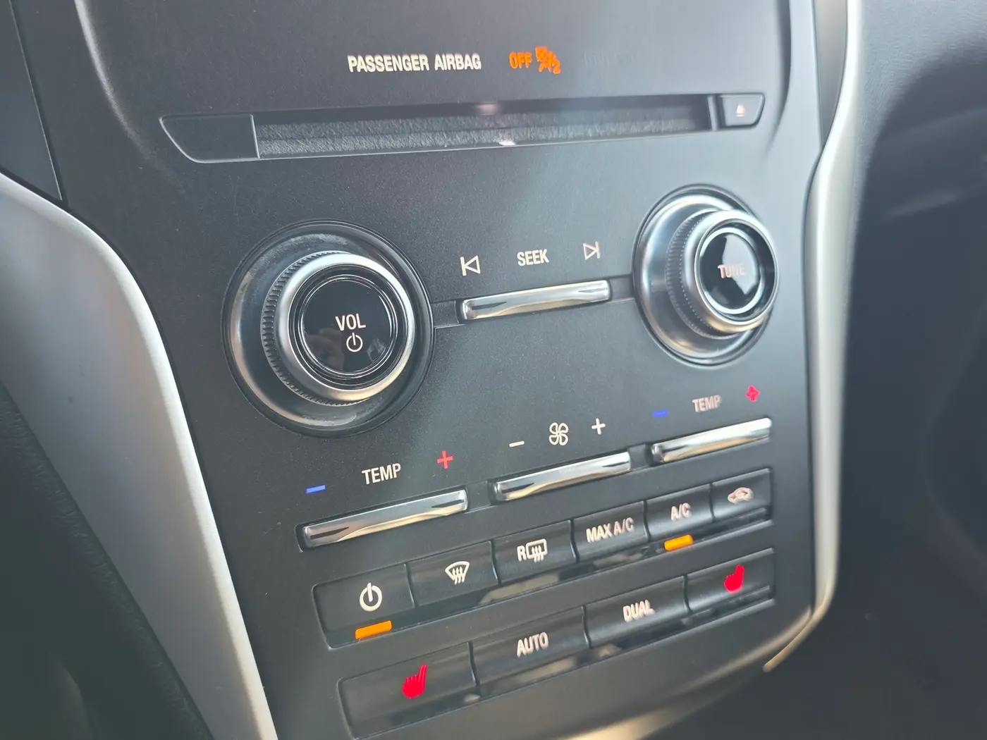 2019 Lincoln MKC - $17,304