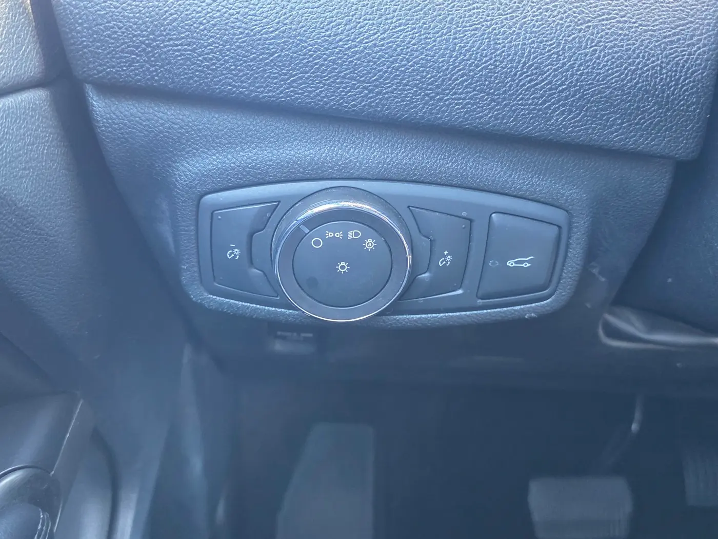 2019 Lincoln MKC - $17,304