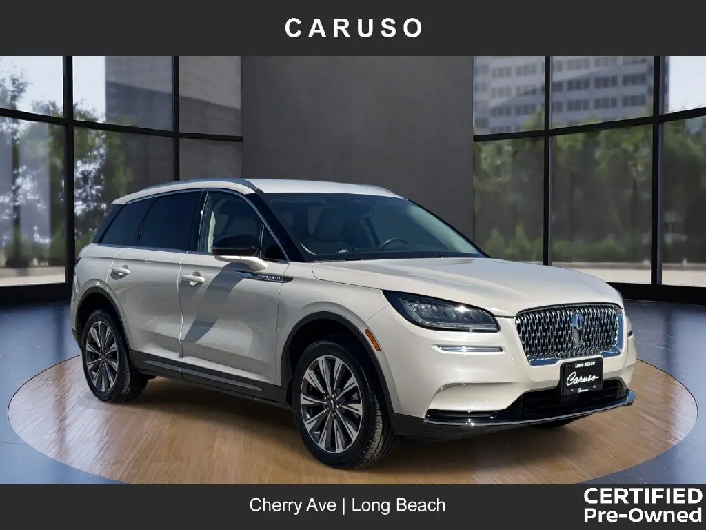 2022 Lincoln Corsair - $30,995