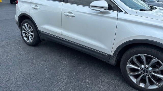 2017 Lincoln MKC Select