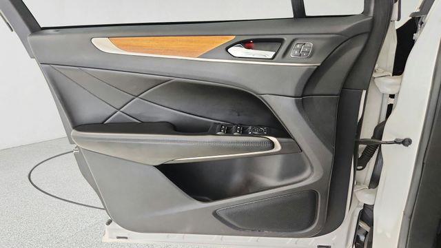 2017 Lincoln MKC Select