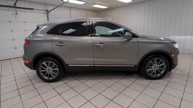 2017 Lincoln MKC Select