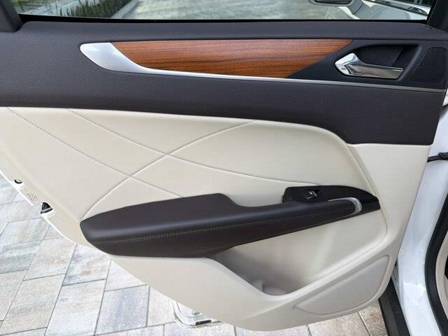 2019 Lincoln MKC - $17,700