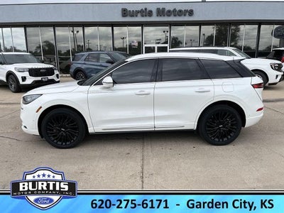 Photo of a 2022 Lincoln Corsair Reserve 4DR SUV for sale